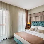 Rodinn Park Hotel 3*